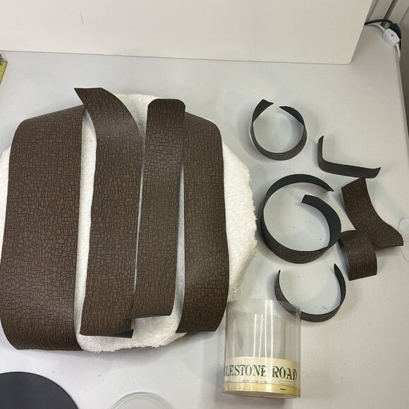 Dept 56 Cobblestone Road General Village Accessory from 1980s - Picture 2 of 6